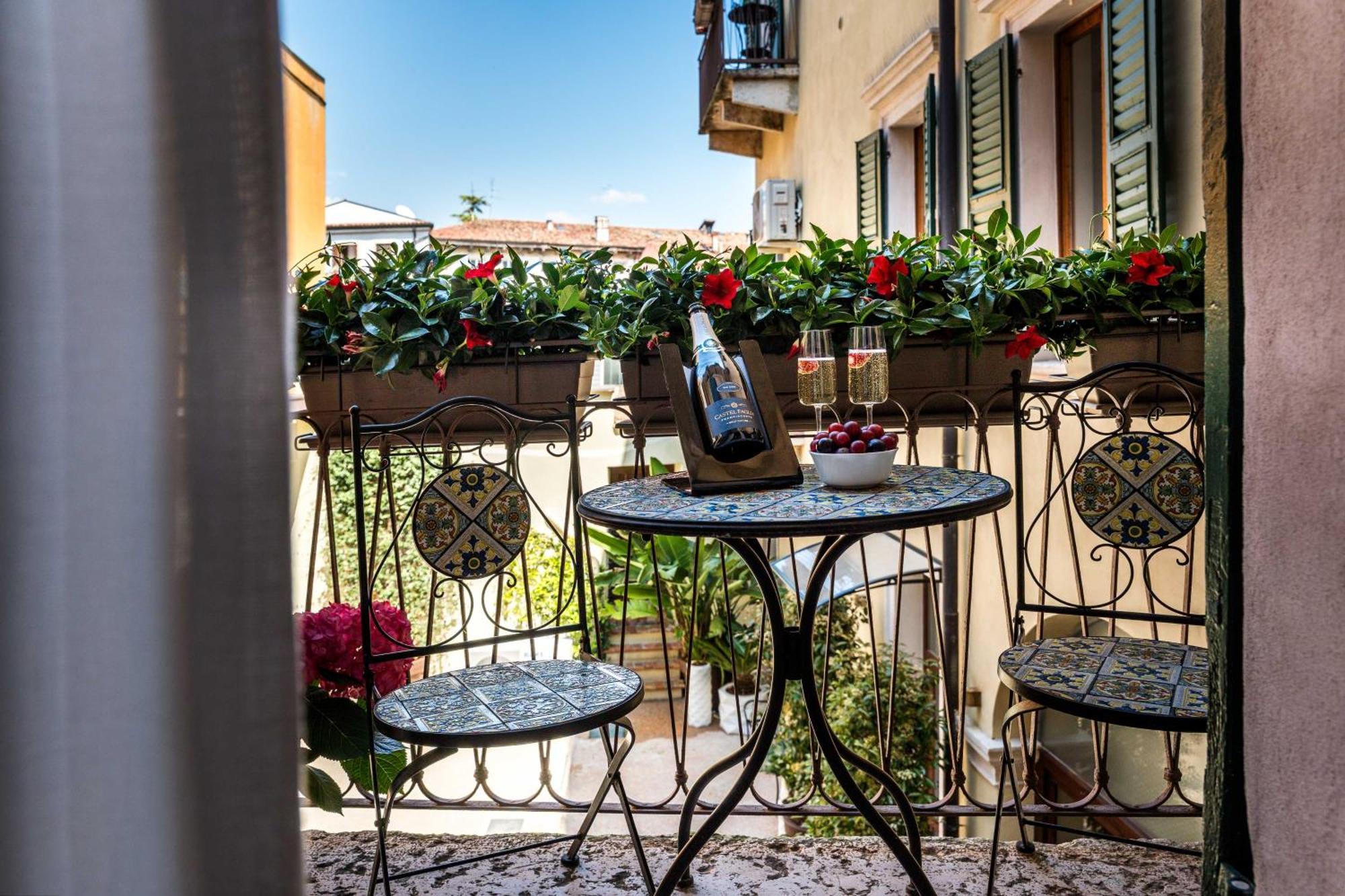 Apartament Palazzo Ristori Werona Zewnętrze zdjęcie
