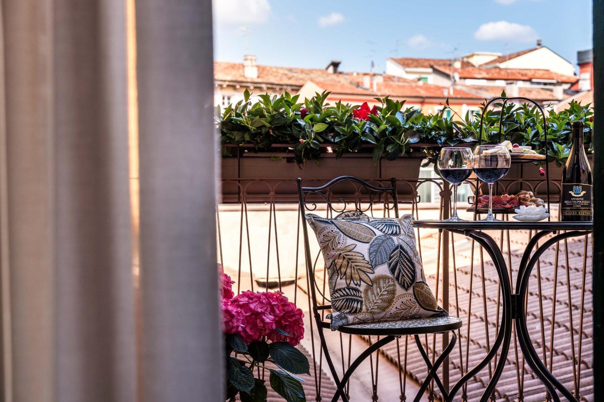 Apartament Palazzo Ristori Werona Zewnętrze zdjęcie