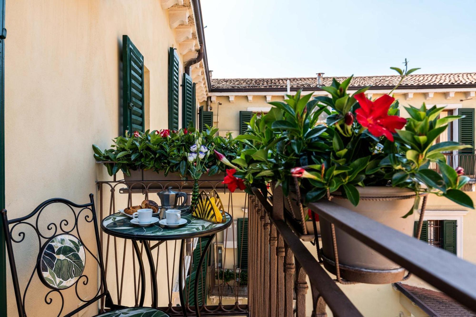 Apartament Palazzo Ristori Werona Zewnętrze zdjęcie